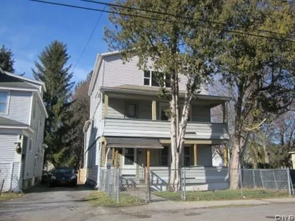 222-224 Hall Ave, Syracuse, NY 13205