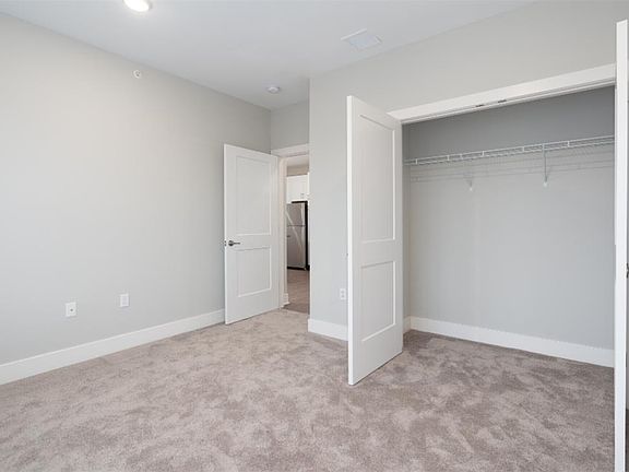 5th image of 2295 Lafayette Park Dr #C4