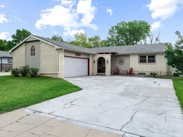 1206 N Dunsworth Ave, Wichita, KS 67212