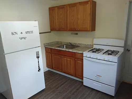 11 Great Hill Rd Photo 1