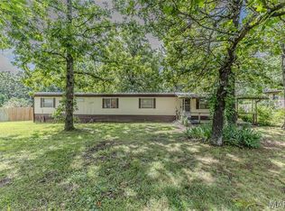 13700 Highway 64, Lebanon, MO 65536