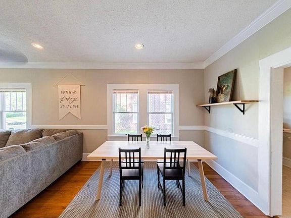 3rd image of 841 Ratcliff St