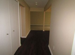 16270 Mayfair Dr APT 202, Southfield, MI 48075