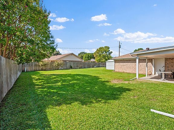 3rd image of 4041 Alava Dr
