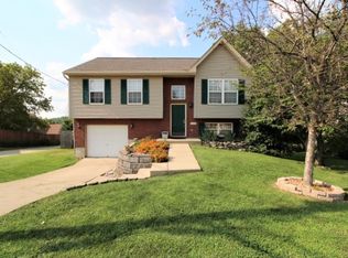 9290 Hawksridge Dr, Covington, KY 41017