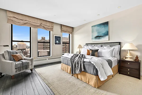 Sold by Corcoran | media 14