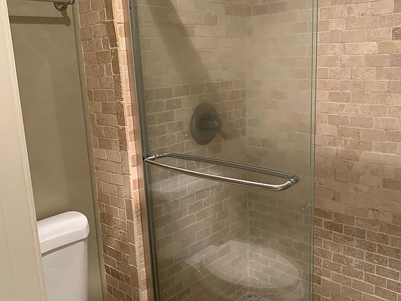 5th image of 925 Cleveland St Unit 6
