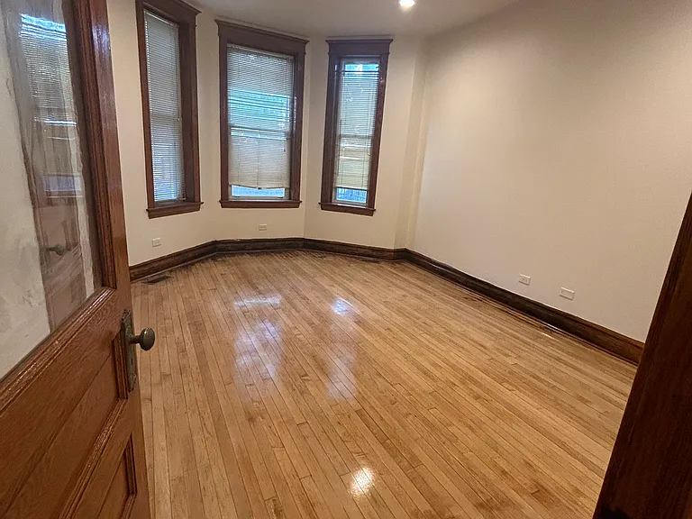 2538 S Drake Ave #1 — Photo 7