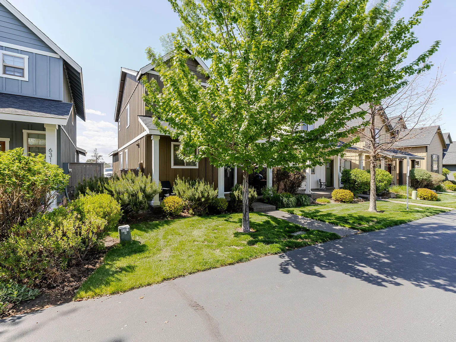 3 bed, 2.5 bath, 1428 sqft, $2,675 — Photo 3