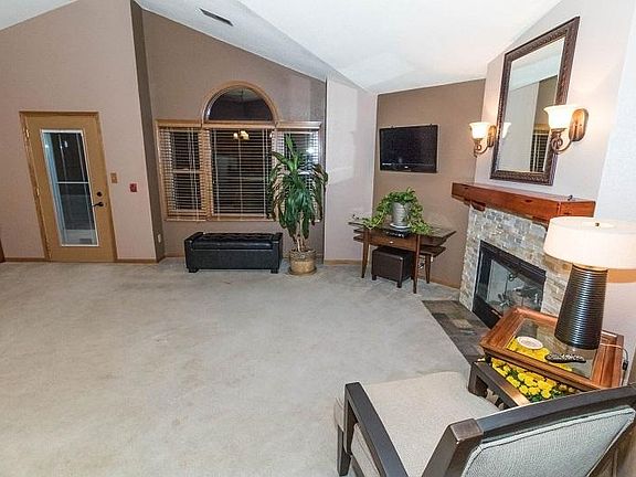 5th image of 3568 W Rawson Ave #3568