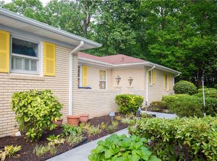 106 Westchester Cir, Seneca, SC 29672