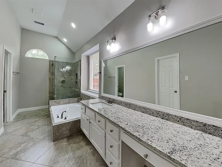 3922 Wildwood Valley Ct — Photo 9