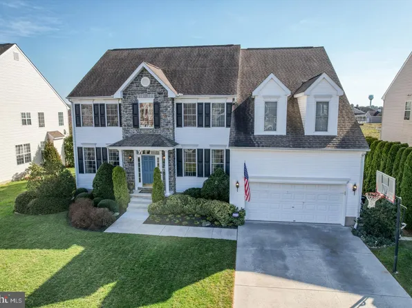 998 W Birdie Ln, Magnolia, DE 19962