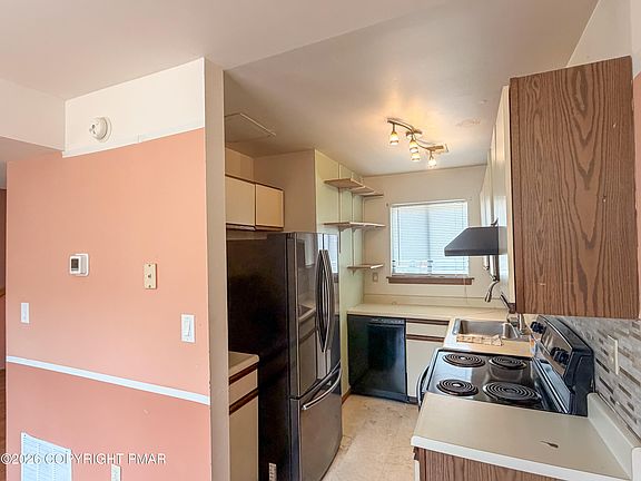 4th image of 3353 Windemere Dr