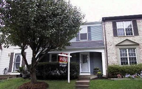 1st image of 5804 Apple Wood Ln