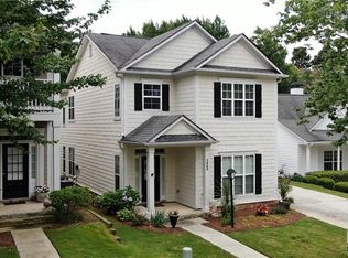 3860 Lake Pass Ln, Suwanee, GA 30024