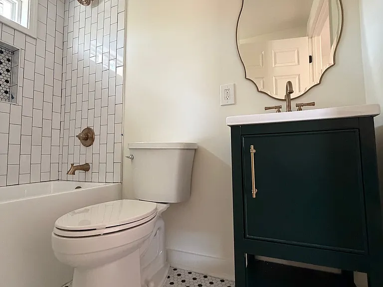 49 Nancy Dr — Photo 8