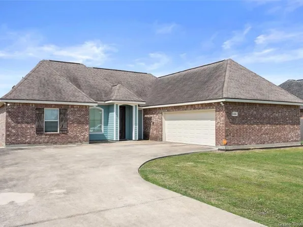 406 6th St, Kinder, LA 70647