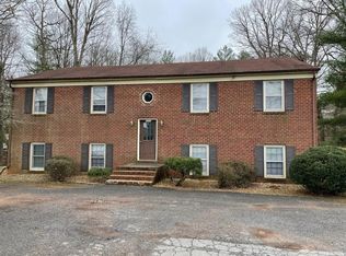 4264 Waterlick Rd, Forest, VA 24551