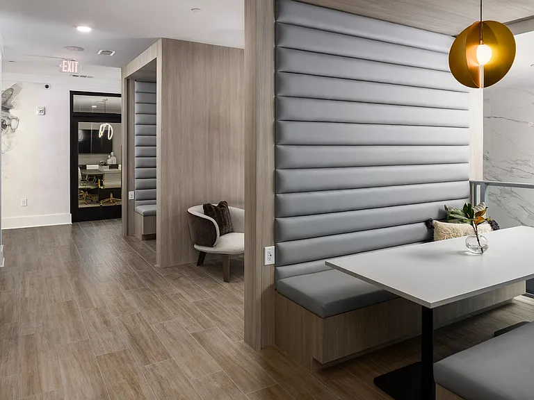 The Beverly by Alta — Photo 27