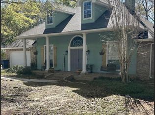 101 Brookhollow Dr, Carriere, MS 39426