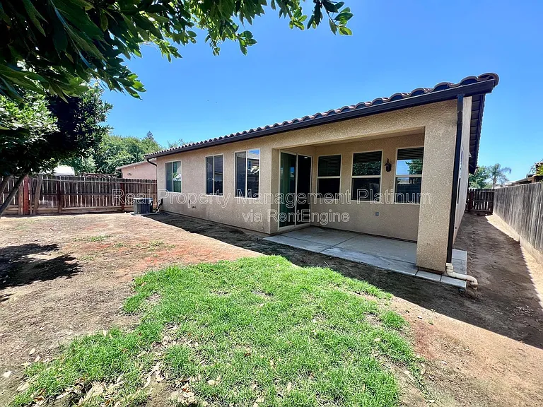5893 E Laurite Ave — Photo 10