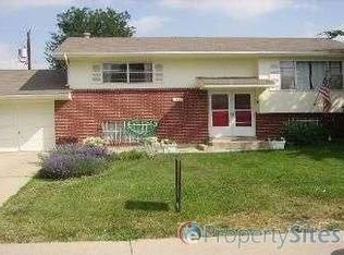 1041 Phillips Dr, Northglenn, CO 80233
