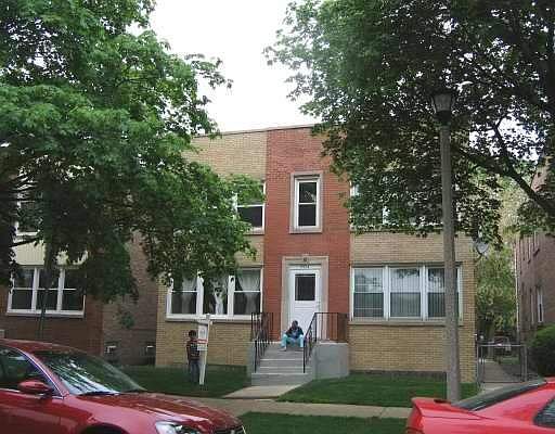 1st image of 4934 W Mulford St #2W