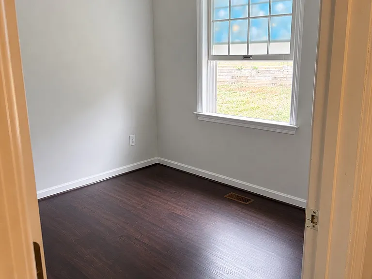 1708 Doral Ct — Photo 15