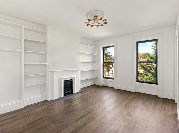 441 Mac Donough Street image 9 of 13