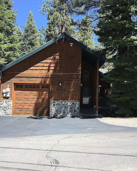 2nd image of 10546 Whitetail Ct