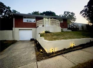 2006 High Knoll Dr, Dayton, OH 45414