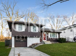 4803 N Wallace Dr, Kansas City, MO 64119