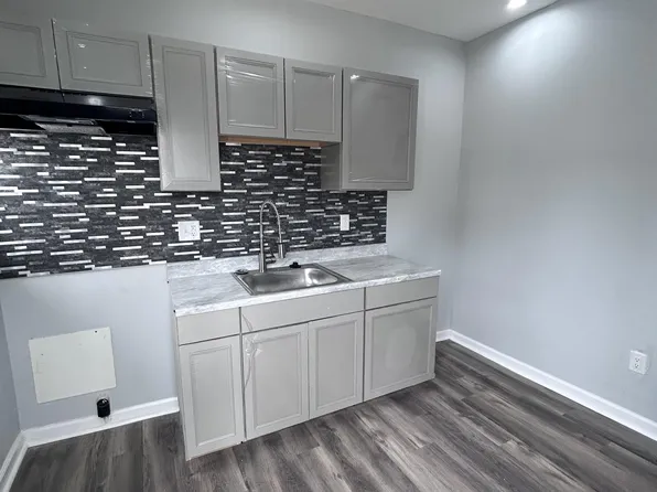 1057 Chestnut St Floor 1, Reading, PA 19602