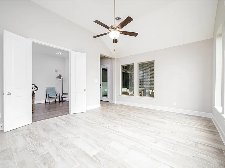 2511 Marble Hill Dr — Photo 33