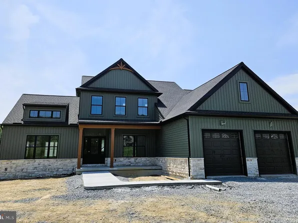109 Elena Dr, Harrisburg, PA 17112