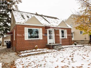 34 Woolf Ave, Akron, OH 44312