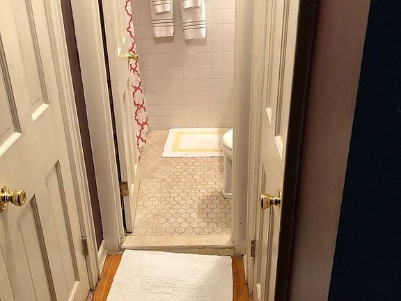 4th image of 230 W 16th St APT 3R