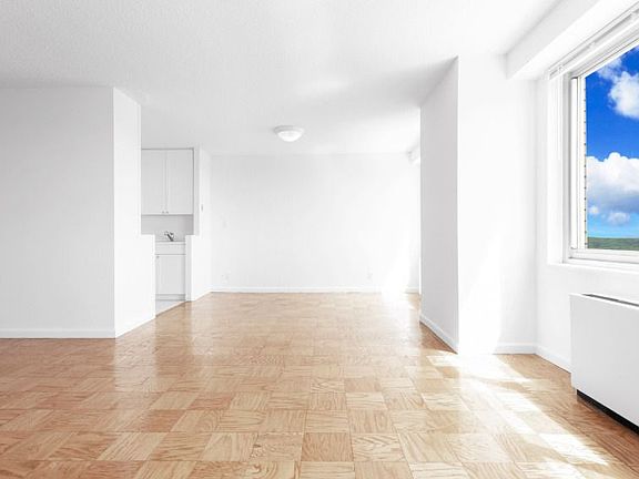 4th image of 2600 Netherland Ave APT 1522