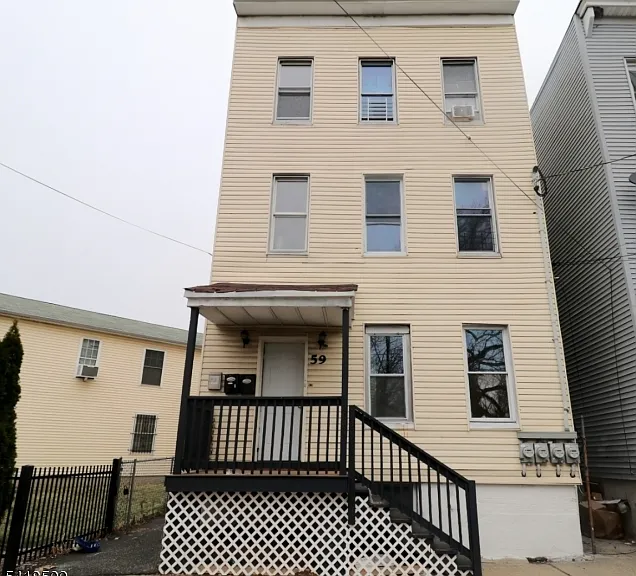 59 Brenner St #2 — Photo 1