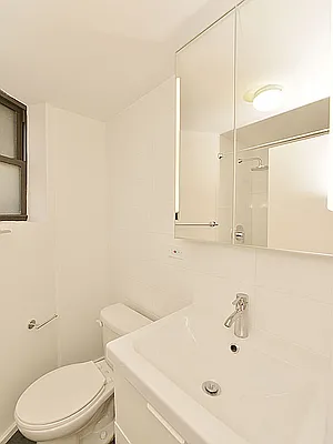 Rented by Cooper & Cooper Real Estate | media 28