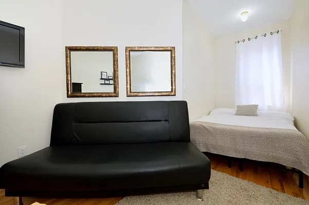 Rented by Eisenberg Exclusives | media 12