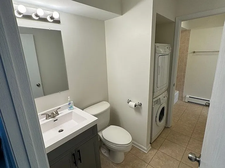 9 Cedar Ct #13 — Photo 4