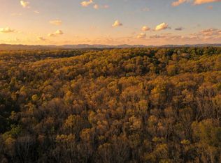 Augustus Rd, Fayetteville, WV 25840