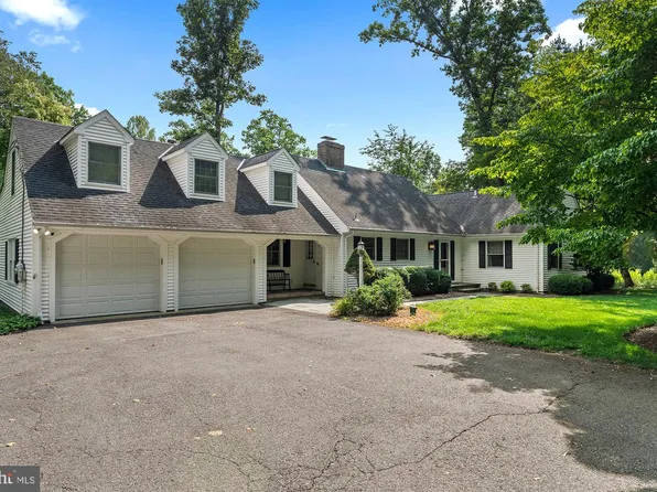 42 Harbourton Woodsville Rd, Pennington, NJ 08534