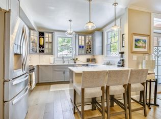 3850 Calvert St NW #A, Washington, DC 20007