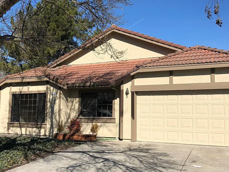 8074 Iglesia Dr — Photo 1