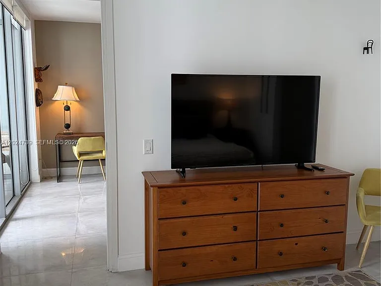 1300 Brickell Bay Dr #1007 — Photo 21