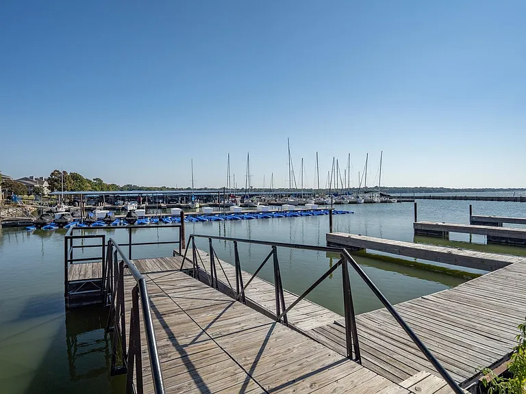 438 Yacht Club Dr #C — Photo 20