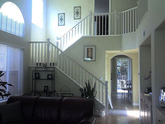 2nd image of 9 Calle Prospero